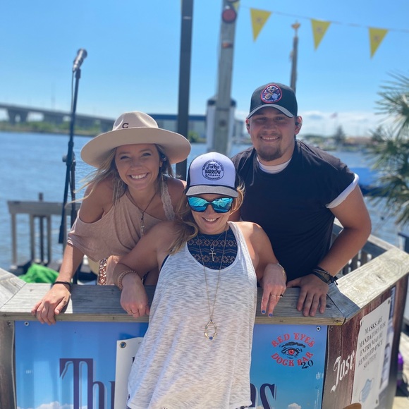 Meet your Posher, Carolyn - Picture 4 of 7